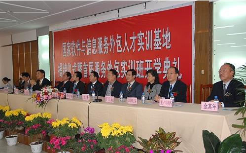 360截图20150525193157238.jpg