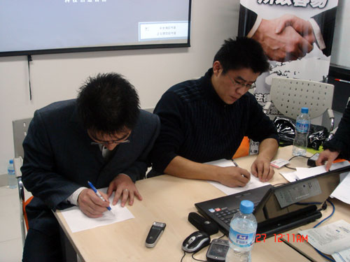 科技时代_惠普回应无诚意 消费者维权激增5000人