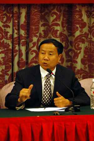 杭州师范大学杭州国际服务工程学院副院长 陈刚
