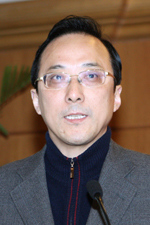 江苏省经济和信息化委员会副主任　龚怀进