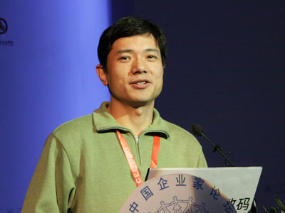 科技时代_李彦宏谈百度十年发展法宝：等着竞争对手犯错