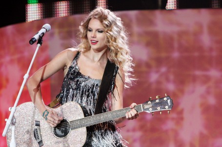 泰勒・斯威夫特（Taylor Swift）