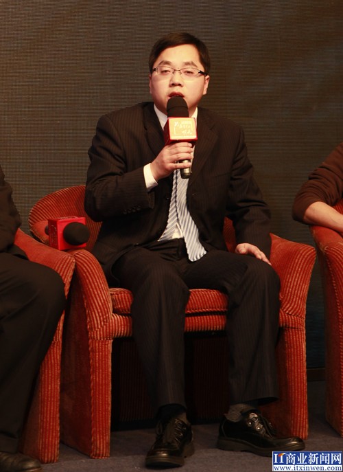 贵阳经济技术开发区副区长黄政华