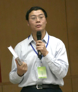 阳振坤