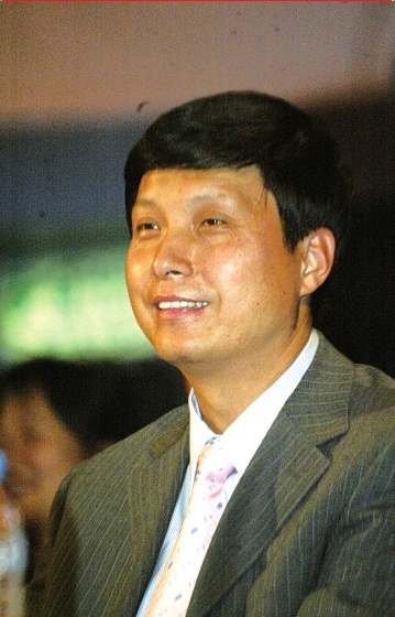 鲁向东