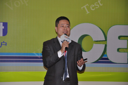 李农