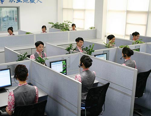 佰翔集团客户服务中心