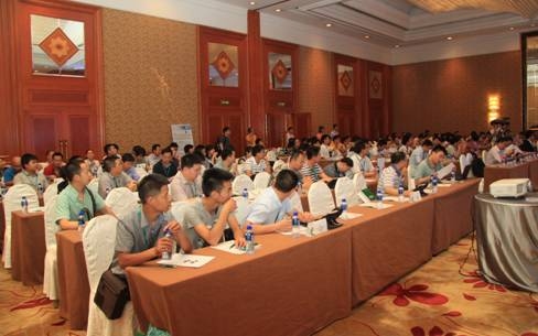 亿联成都路演携手14巨头打造IP通信精英峰会
